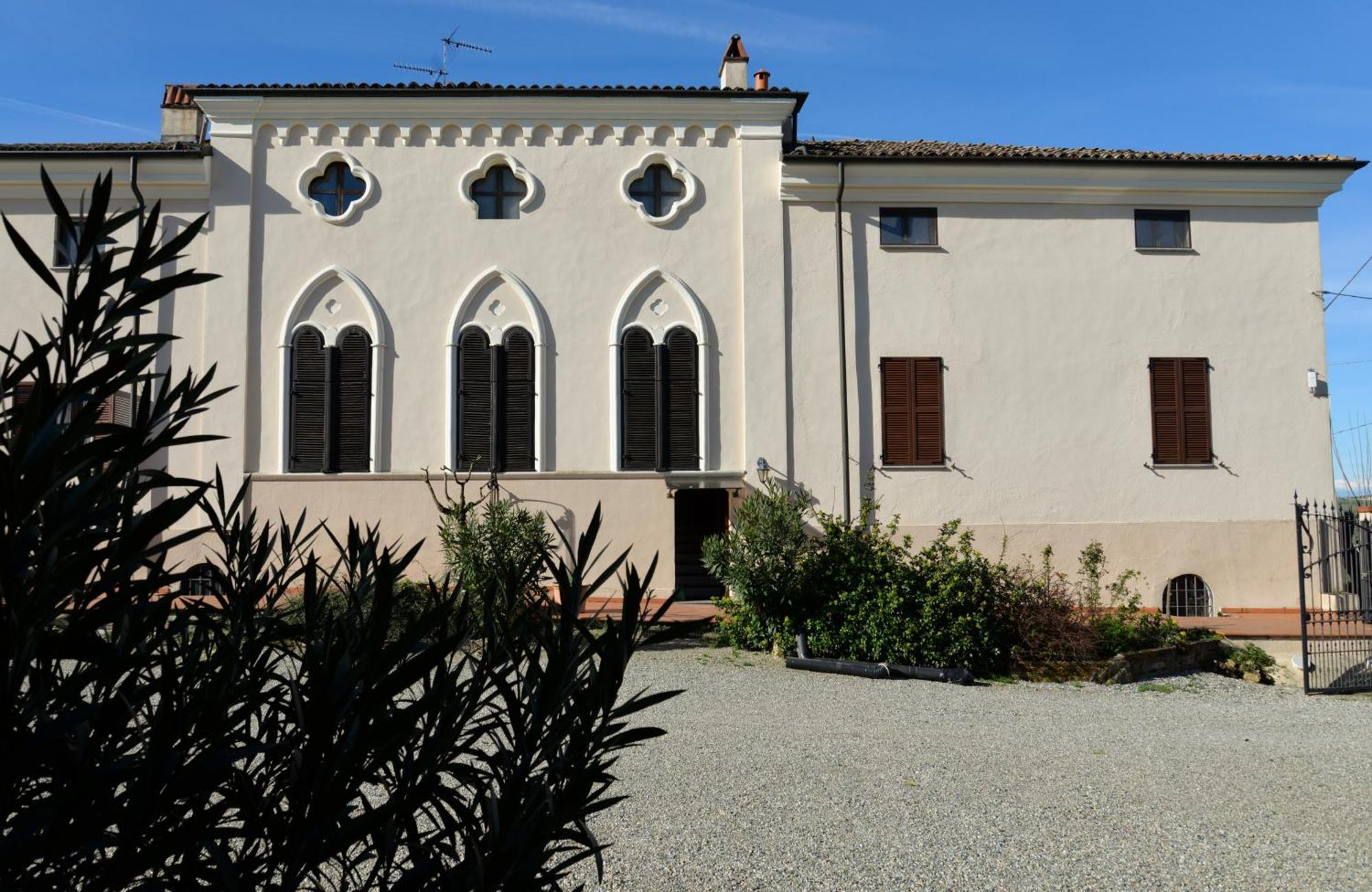 Azienda Agricola Tenuta Del Barone Calliano  Luaran gambar